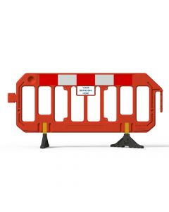 Verkehrsbarriere mit Firmenlogo