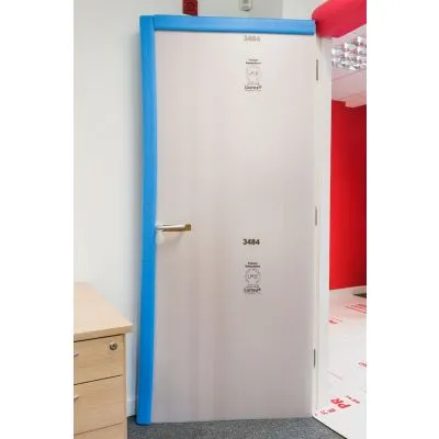 Feuerbeständige, lichtdurchlässige Schutzplatte Feuerbeständige, lichtdurchlässige Schutzplatte