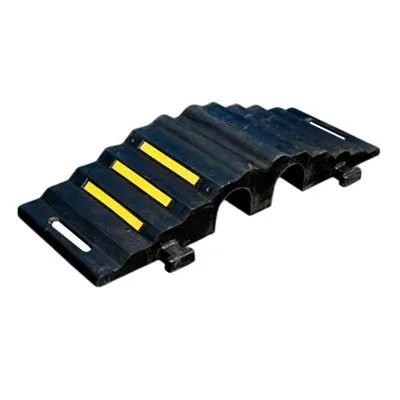 Schlauch- und Kabelschutzrampe - 850 x 300 x 125mm Schlauch- und Kabelschutzrampe - 850 x 300 x 125mm